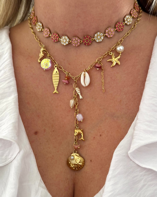 Collier Atoll rose