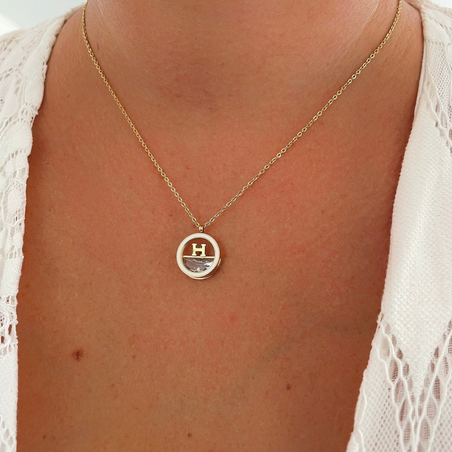 Collier H rond