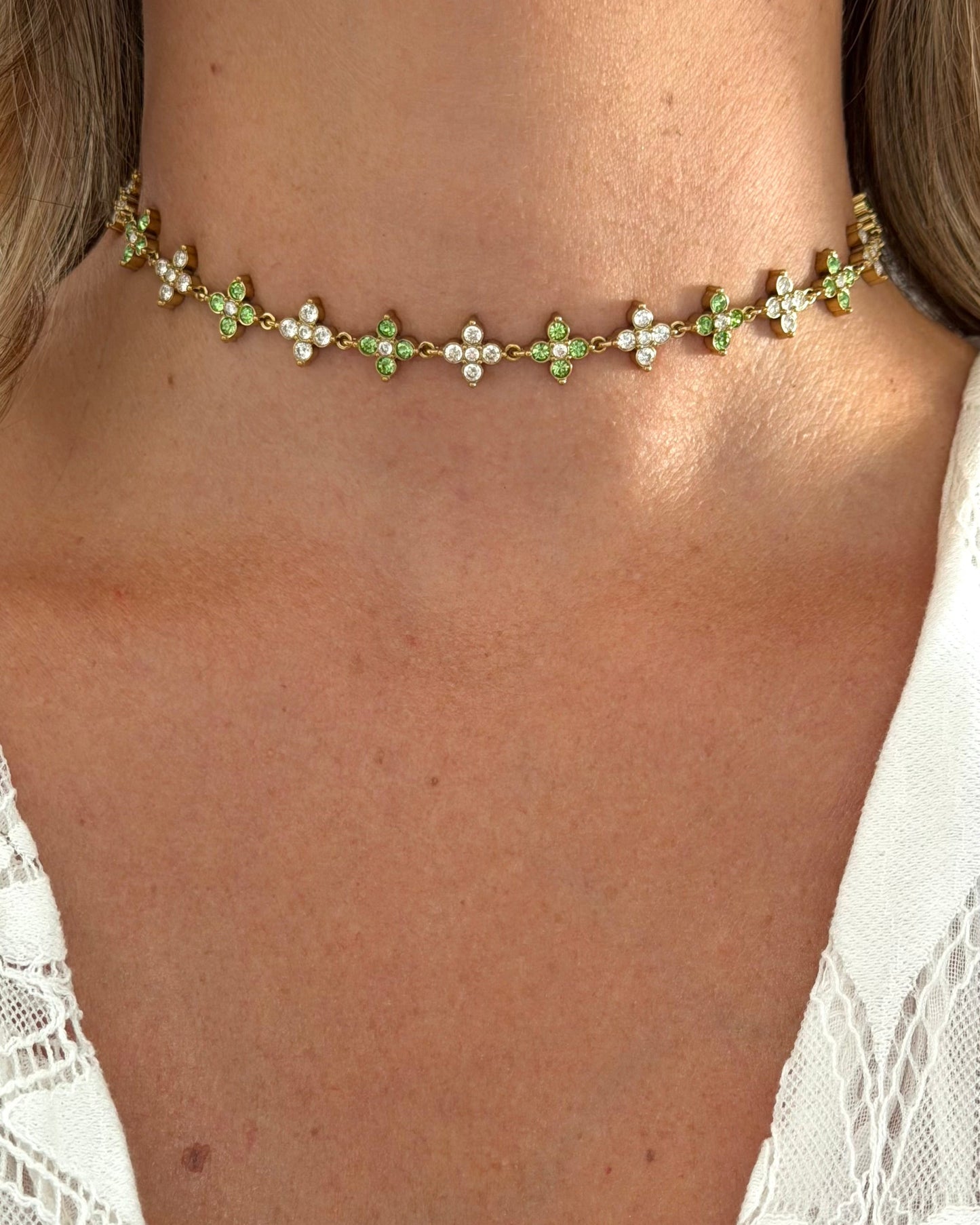 Collier Princesse Emeraude Choker
