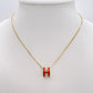 Collier H rouge