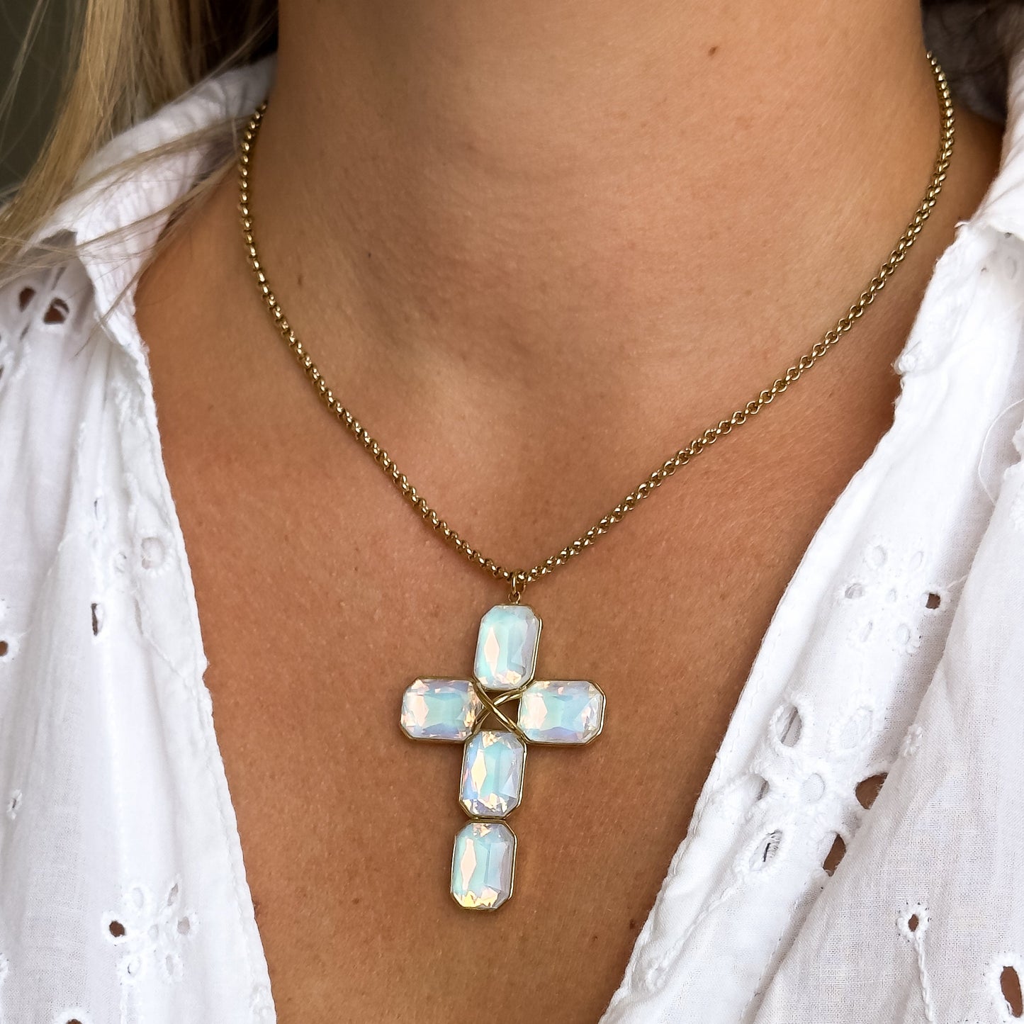 Collier Aurora Blanc Opalescent