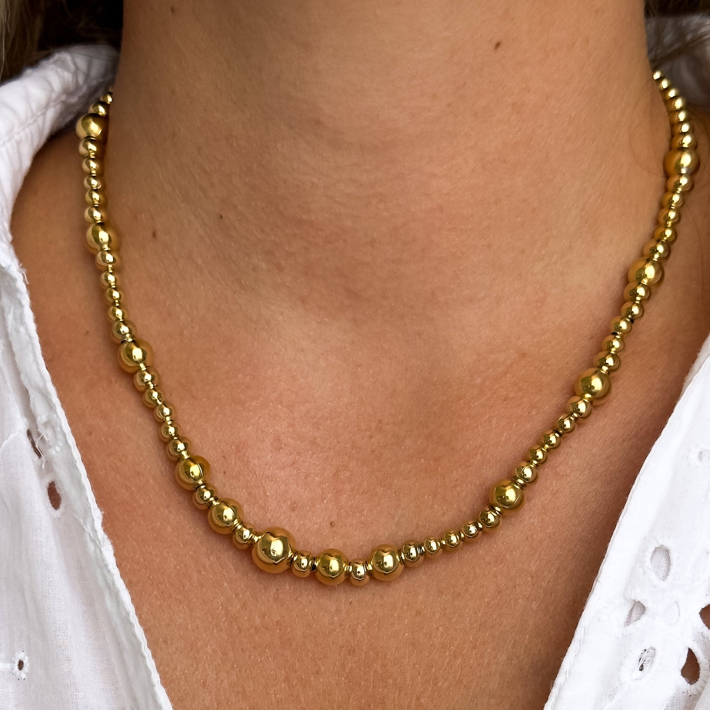 Collier Vega