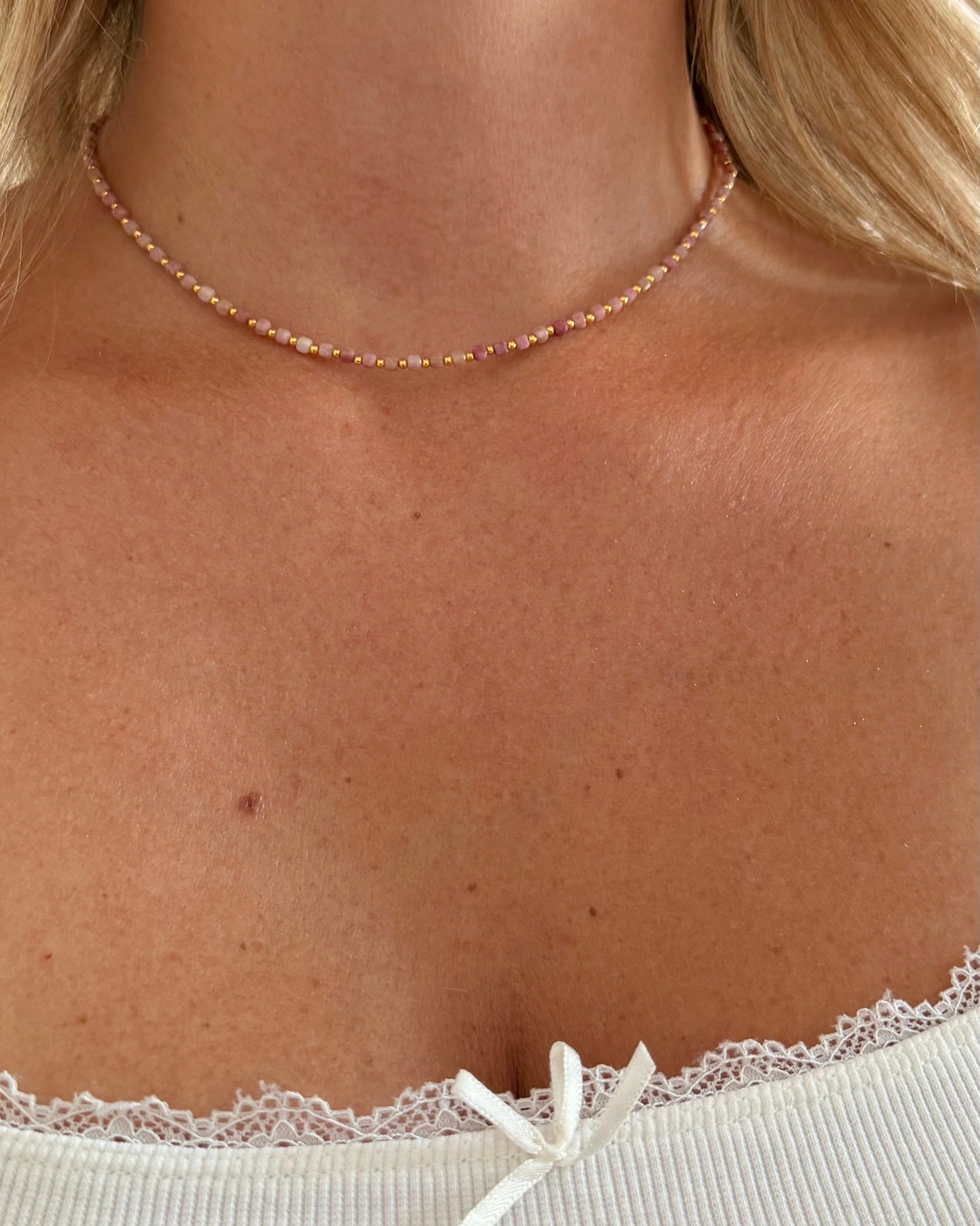 Collier Roséa