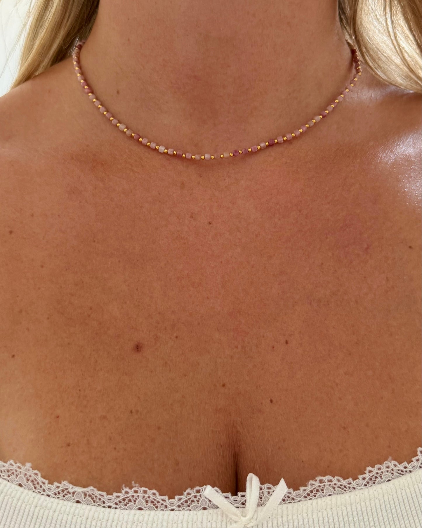 Collier Roséa