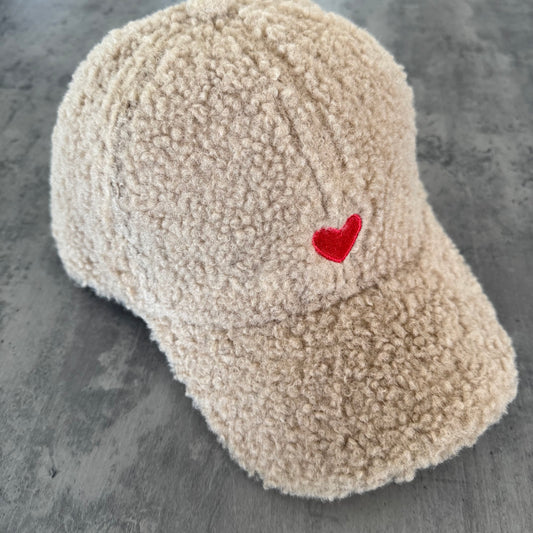 Casquette Teddy Femme en Moumoute avec Cœur Camel