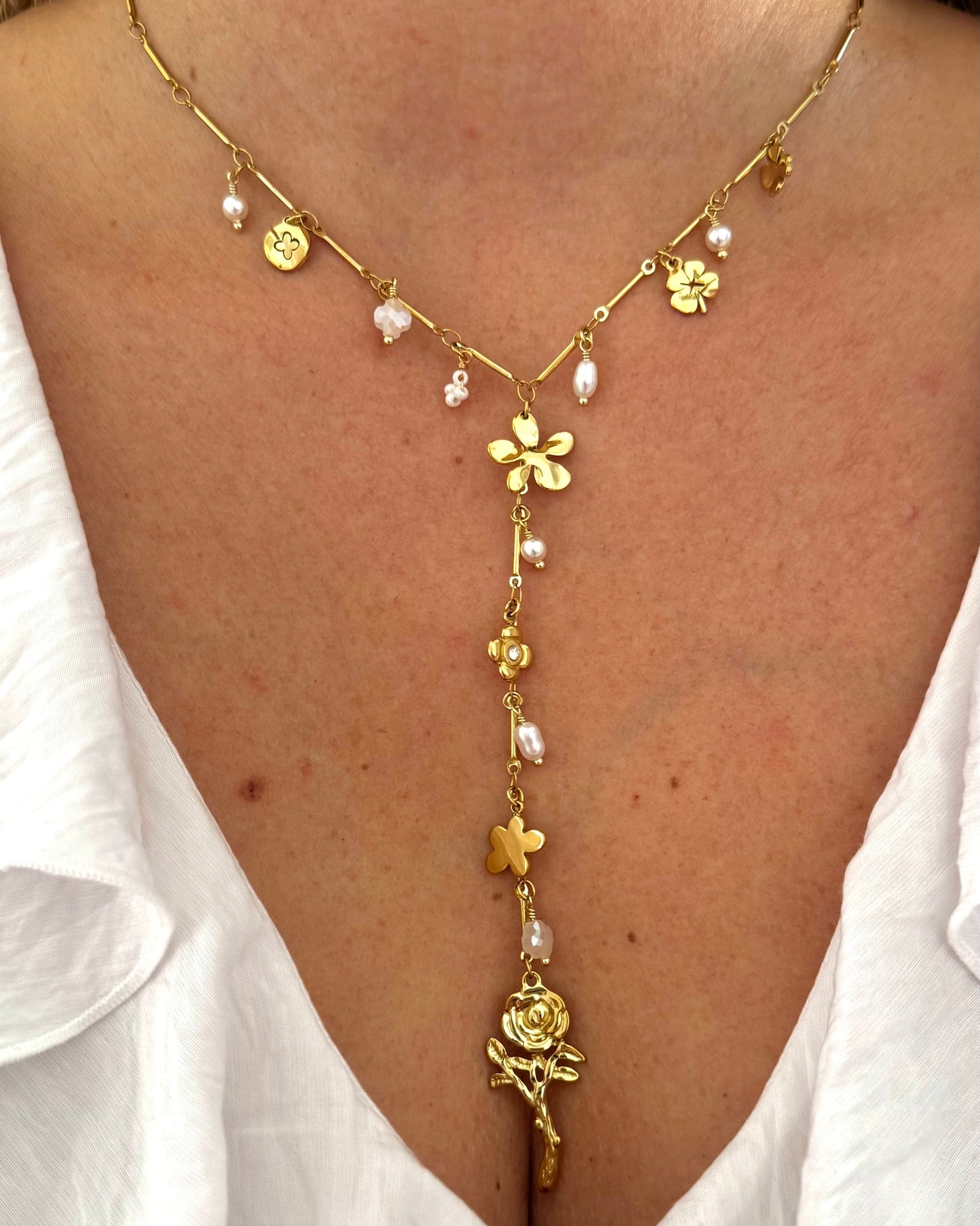 Collier Rosa