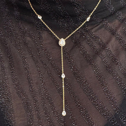 Collier Irina