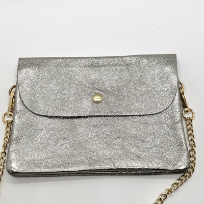 Sac Pochette en cuir véritable irisé argenté foncé