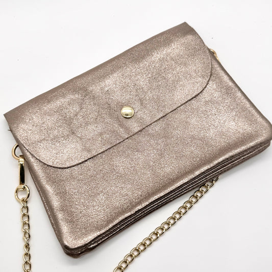 Sac Pochette en cuir véritable irisé bronze
