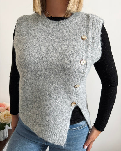 Pull sans manches boutons gris