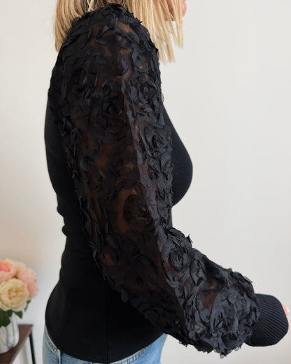 Pull manches motif floral noir