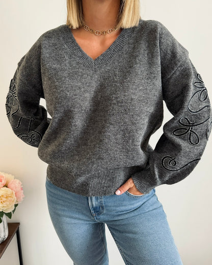 Pull manches brodé gris