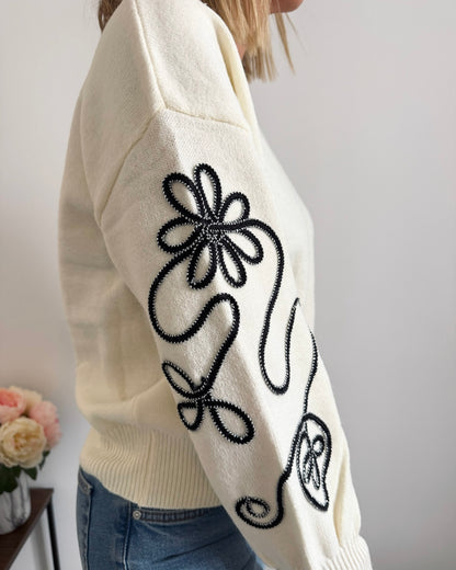 Pull manches brodé crème