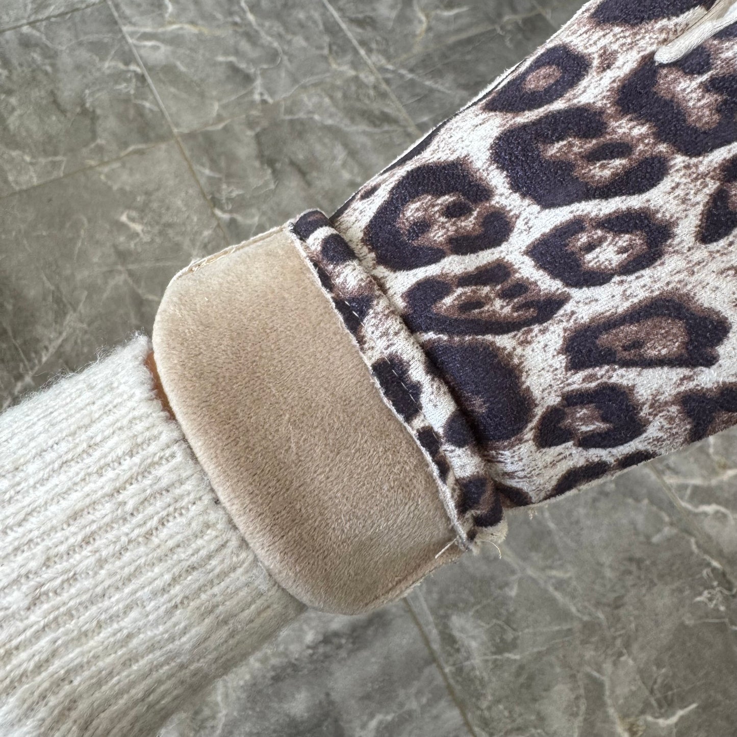 Gants Léopard Doublés – Avec Doigt Tactile