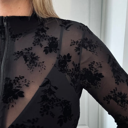 Body mesh noir fleuri en velours – zippé, manches longues