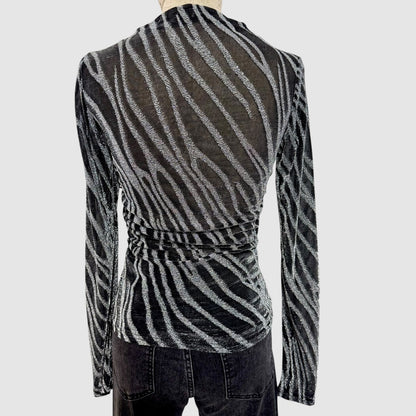 Top mesh zébré à fils métallisés – Col montant