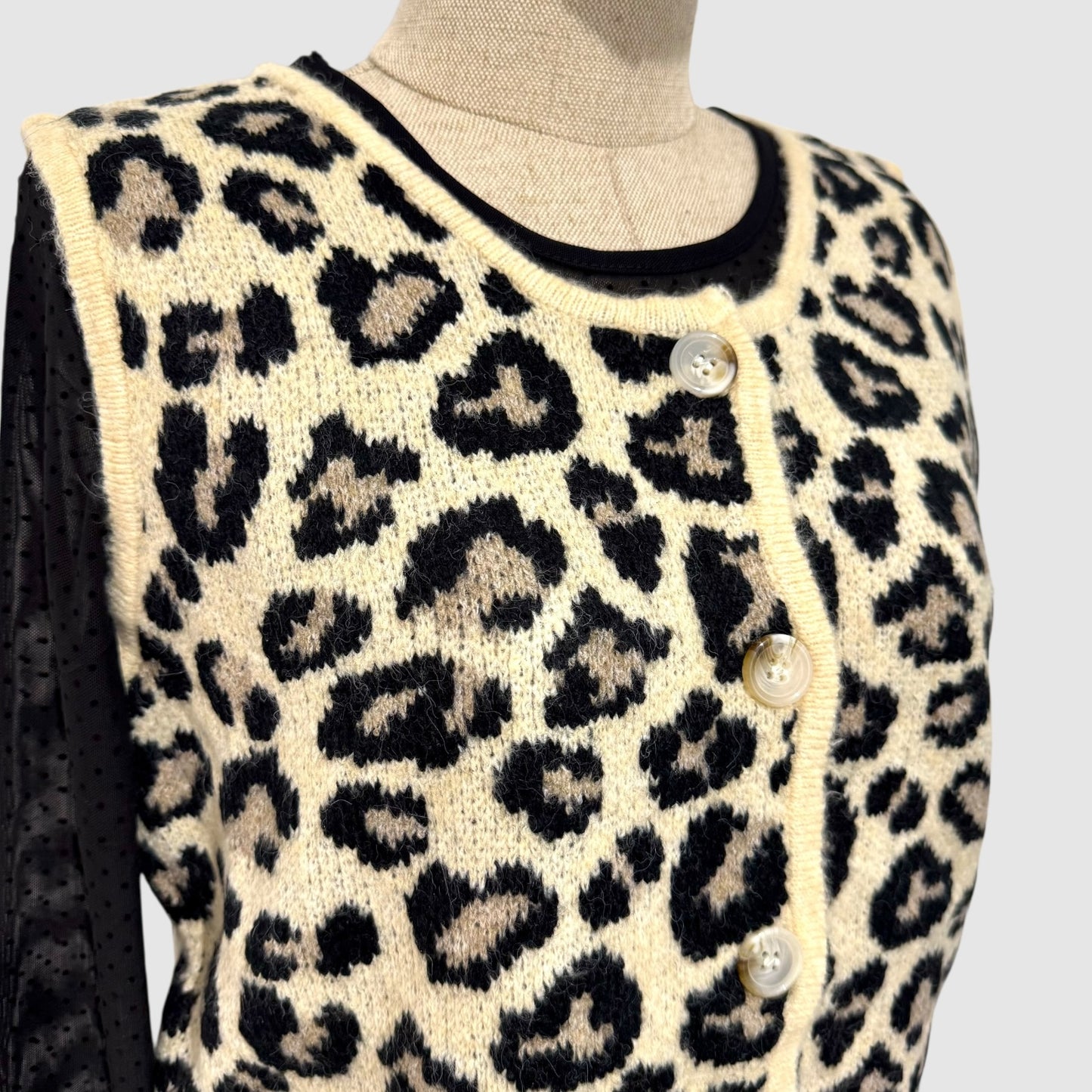 Gilet maille motif léopard sans manches