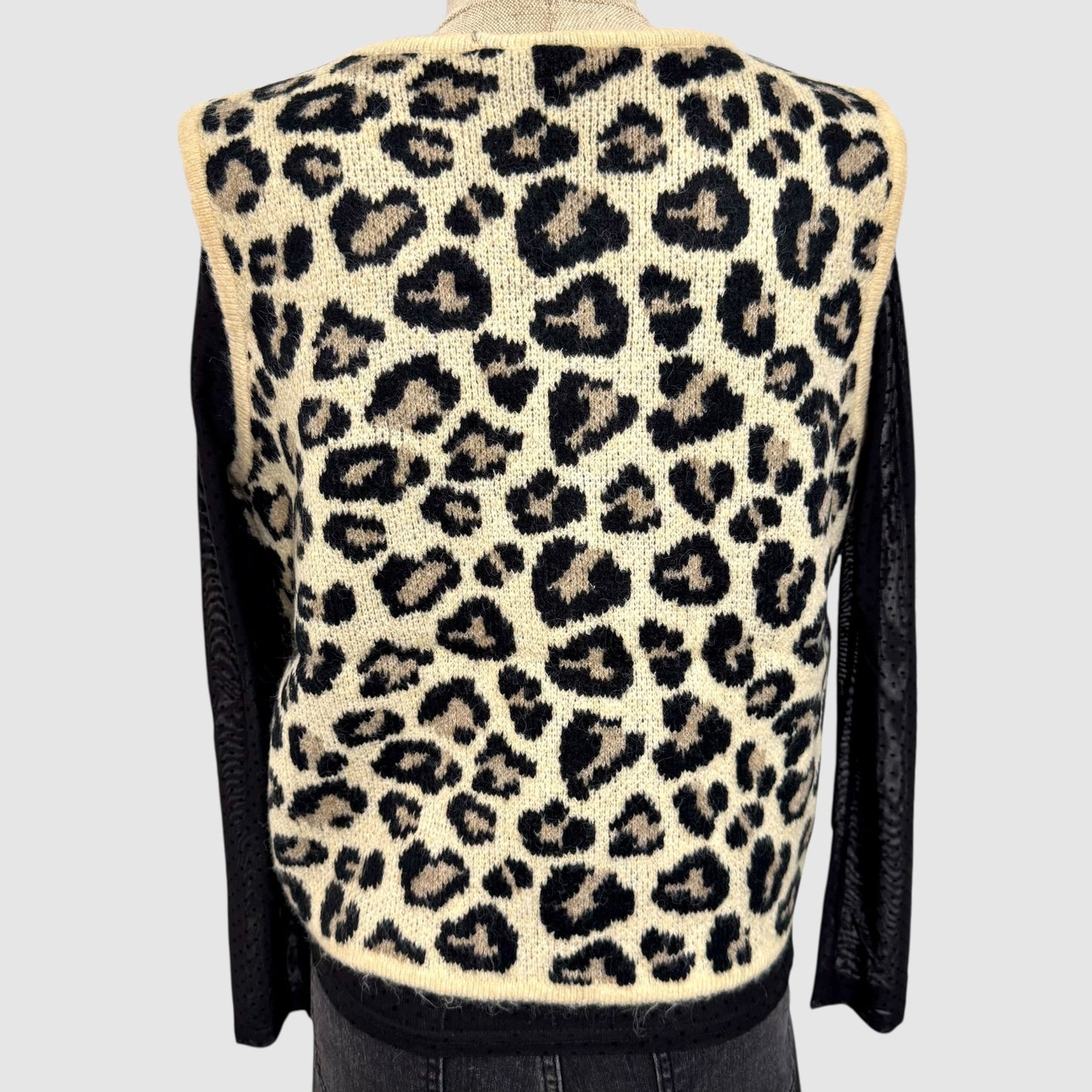 Gilet maille motif léopard sans manches