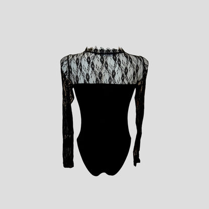 Body noir à dentelle – manches longues