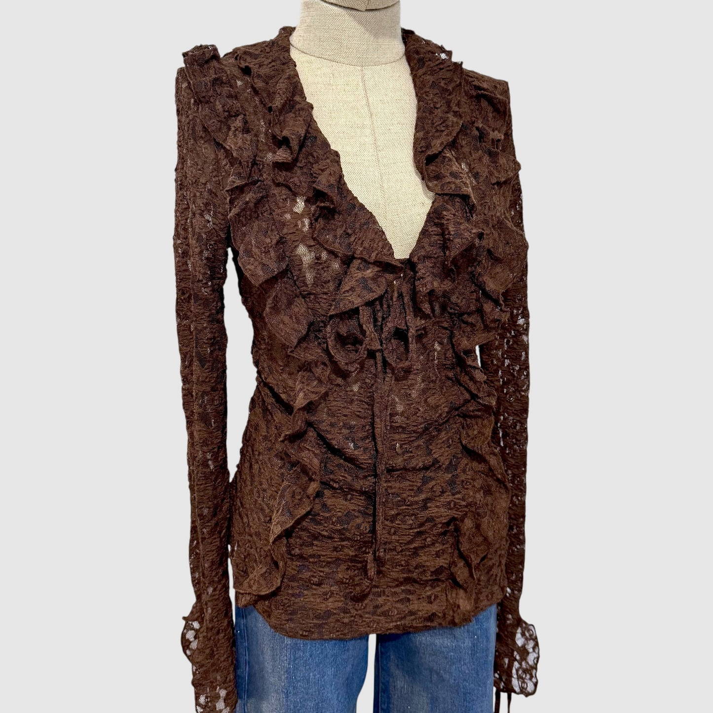 Top en dentelle à volants