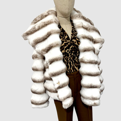 Manteau fausse fourrure