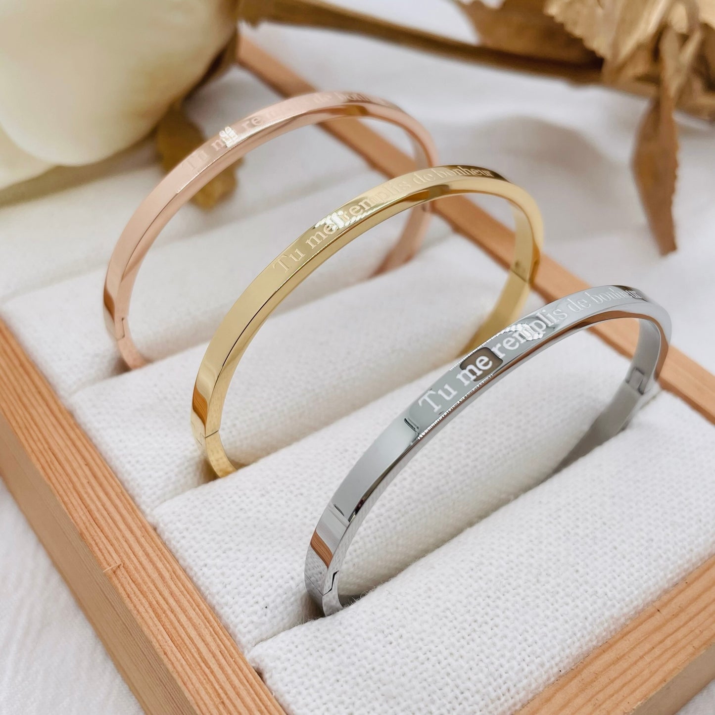 Bracelet message "TU ME REMPLIS DE BONHEUR "