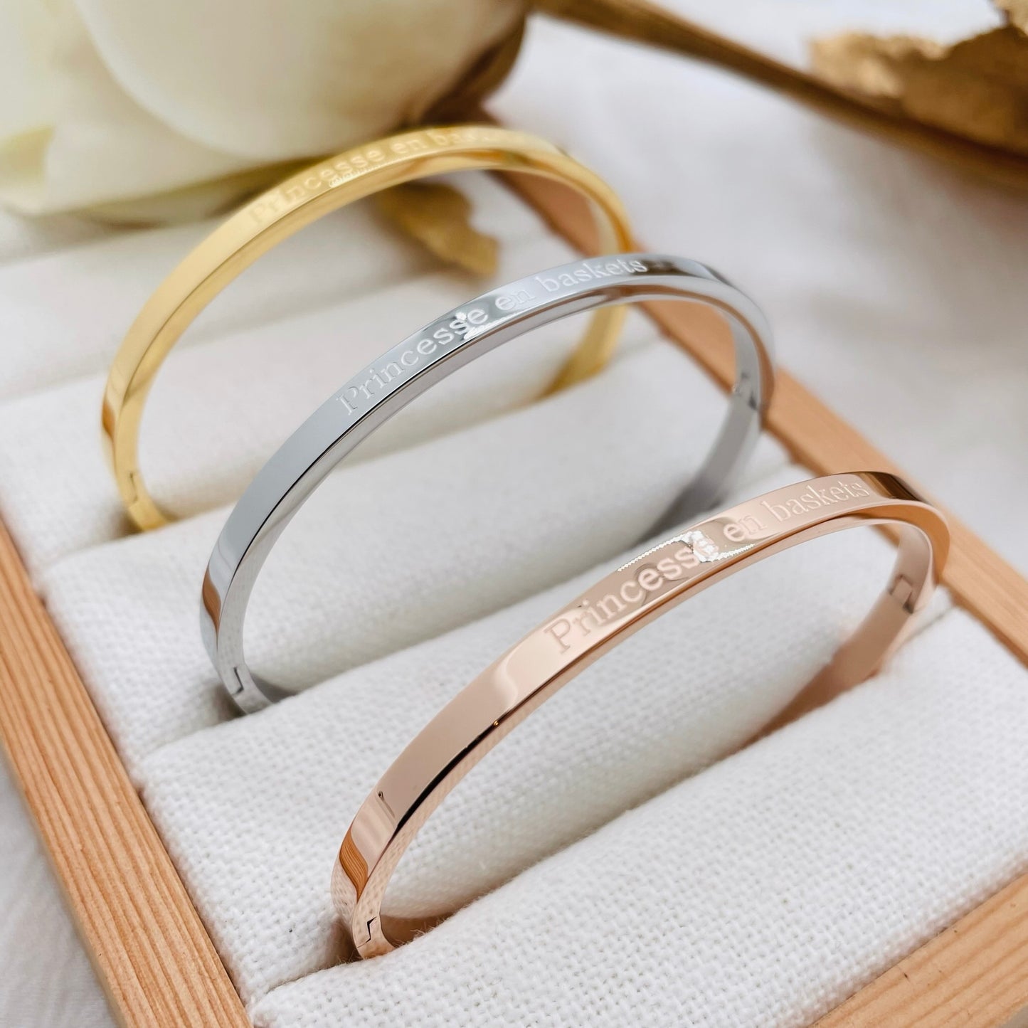 Bracelet message "PRINCESSE EN BASKETS"