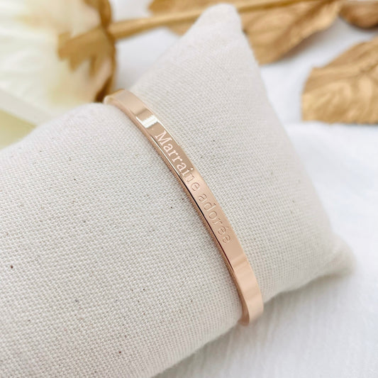 Bracelet message "MARRAINE ADORÉE"